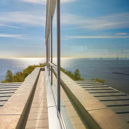 First Prinzessin Luise Apartment Sellin (Rugen)